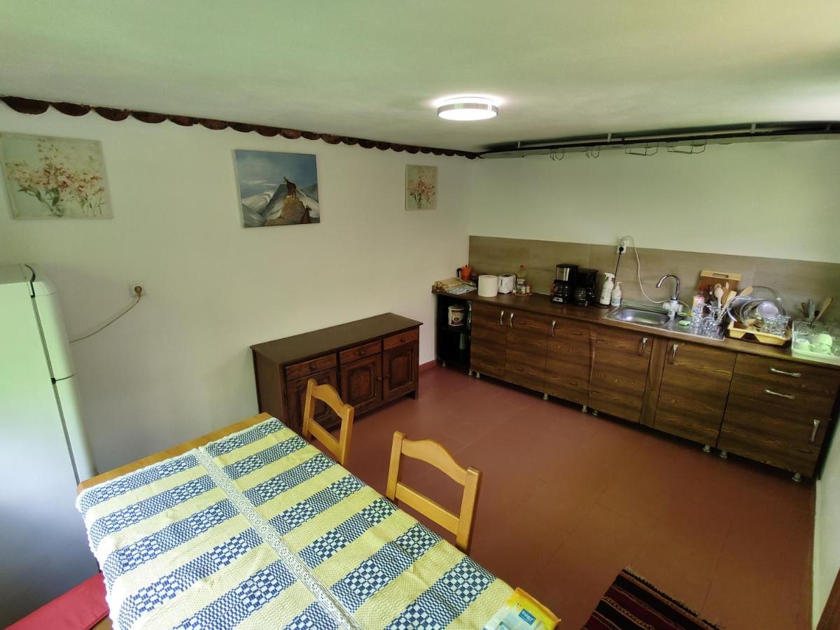 La Tataia Zahei Hotel Dragus Kültér fotó
