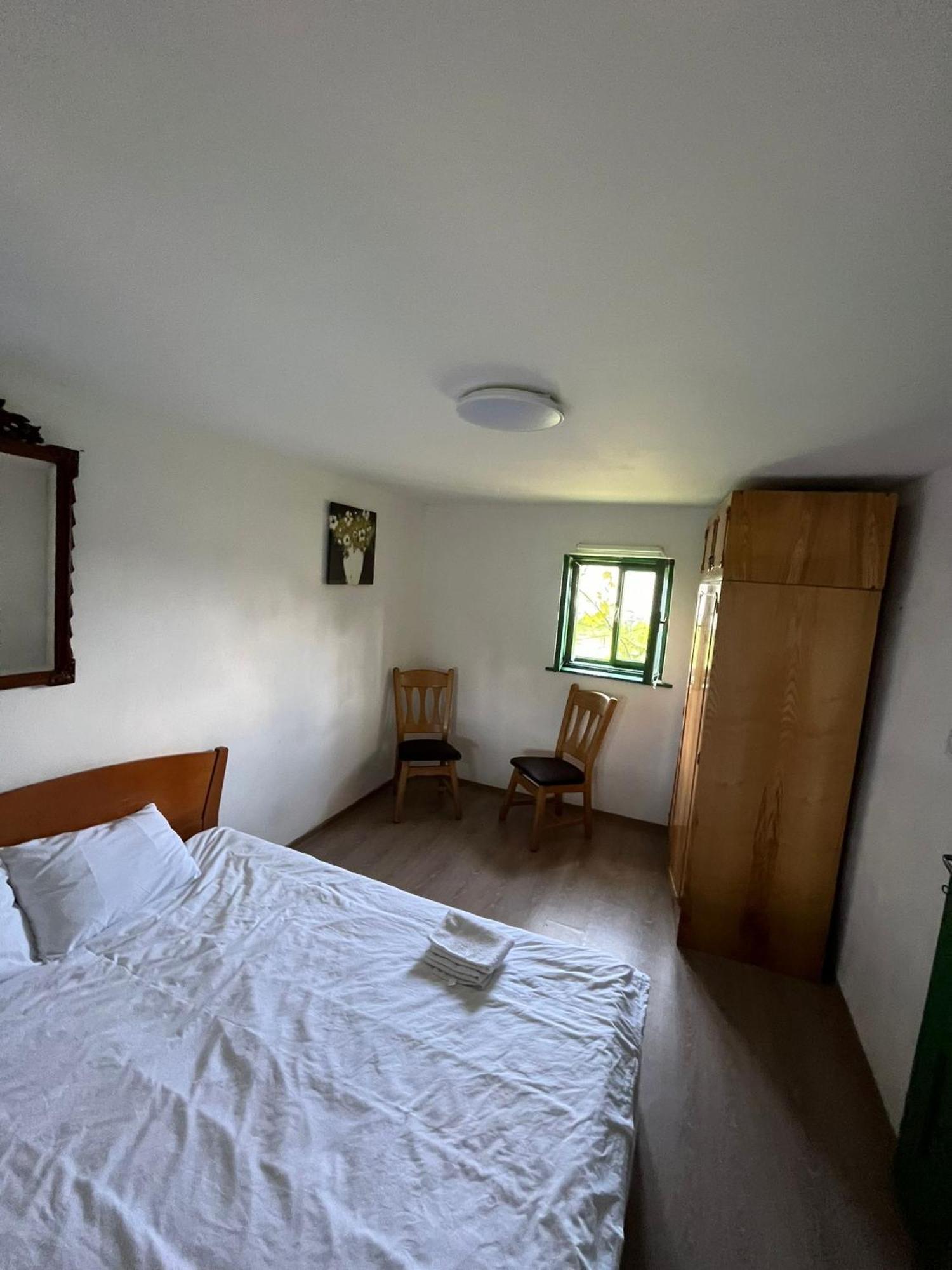 La Tataia Zahei Hotel Dragus Szoba fotó